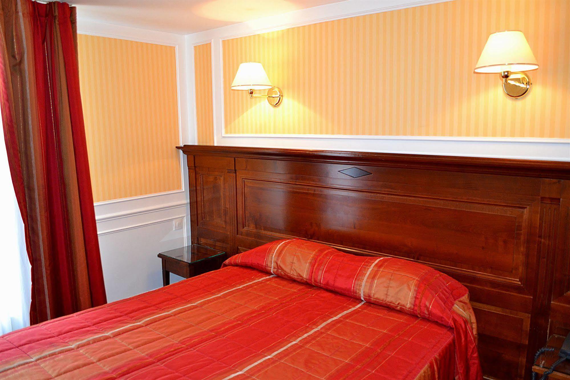 Hotel Touring Opera Paris Dış mekan fotoğraf