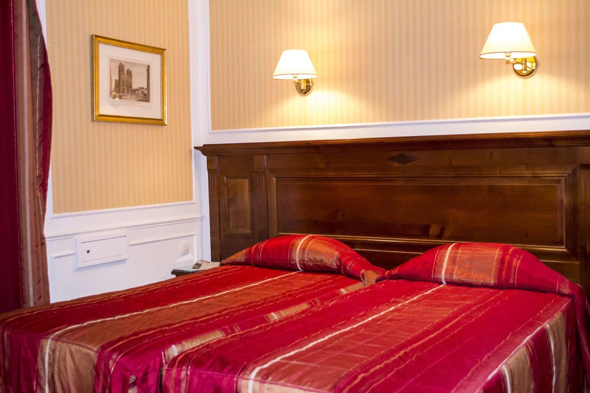 Hotel Touring Opera Paris Dış mekan fotoğraf